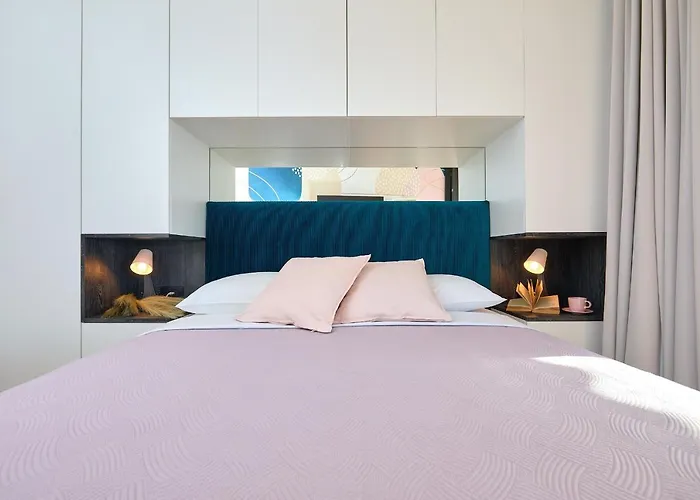 Hedera Estate Hedera A45 *